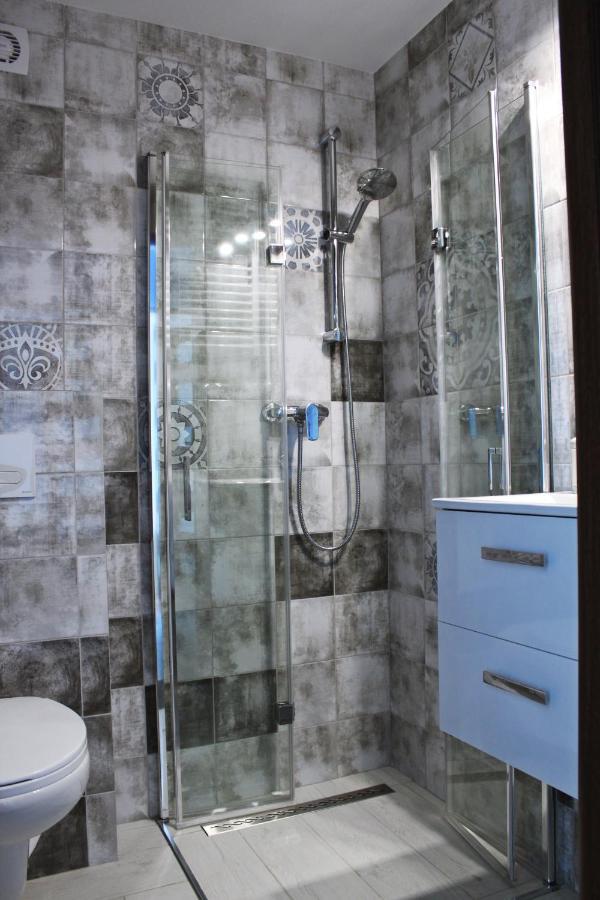 Goscirada Apartment Darlowo Bagian luar foto